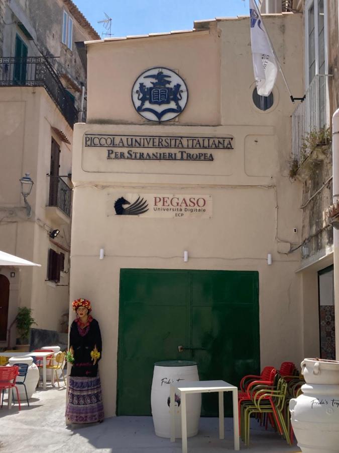 Domus Luxury Tropea Apartment Exterior foto
